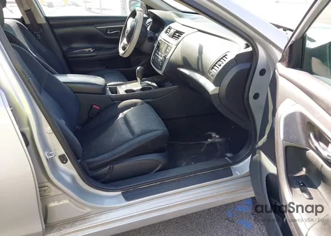 2017 Nissan Altima 2.5 S z USA, uszkodzony, nr VIN 1N4AL3AP8HN320986